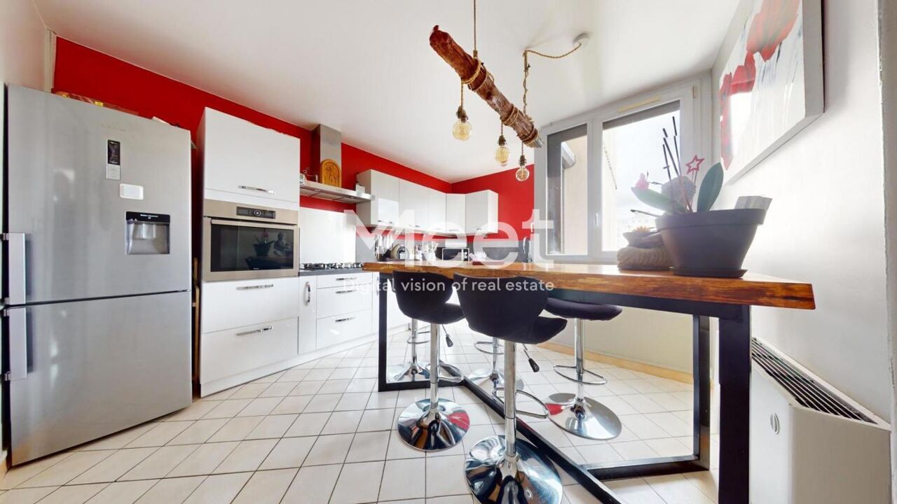 appartement 3 pièces 68 m2 à vendre à Élancourt (78990)