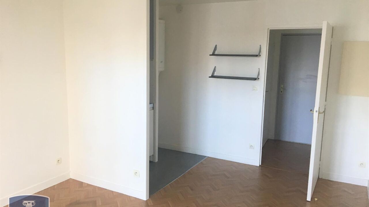 appartement 1 pièces 23 m2 à louer à Joué-Lès-Tours (37300)