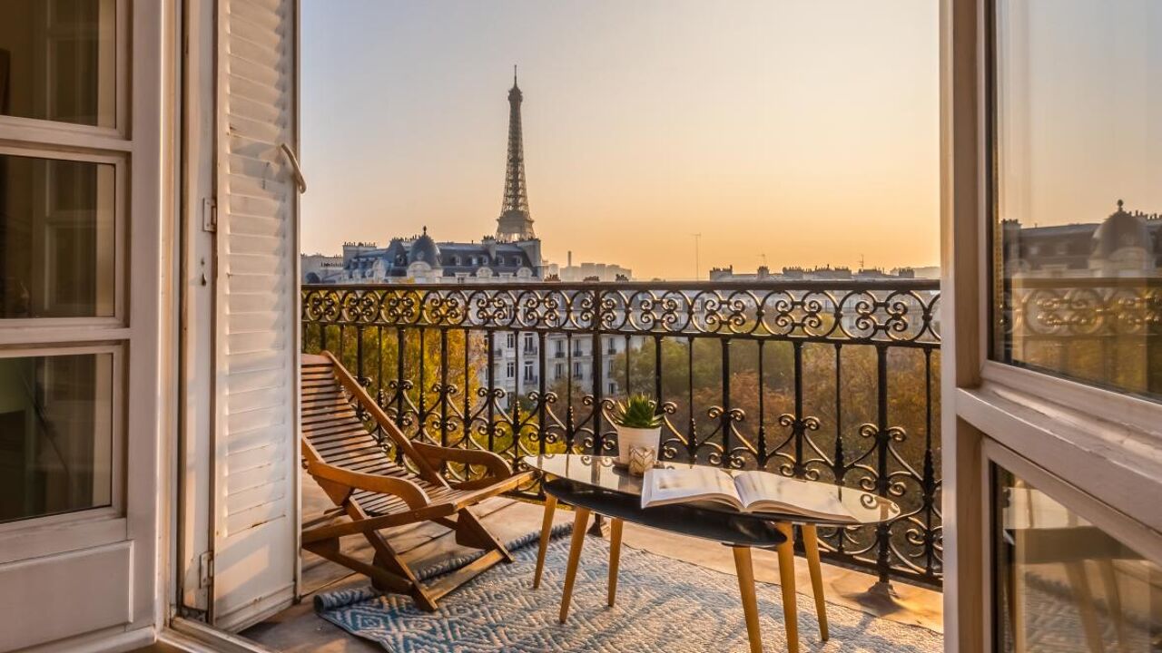 appartement 2 pièces 62 m2 à vendre à Paris 18 (75018)