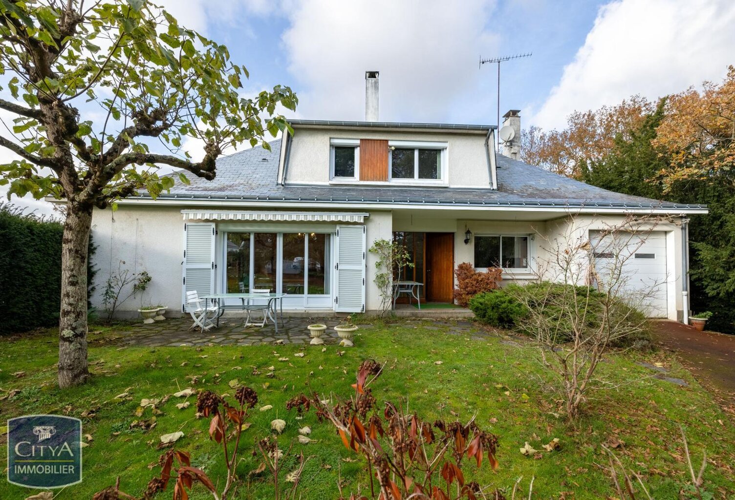 Vente maison   Bouchemaine (49080) — photo 1