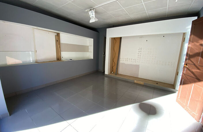 PAU, local 110m² offrant diverses possibilités en centre ville. — photo 2