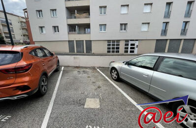 vente garage 7 000 € à proximité de Toulon (83)