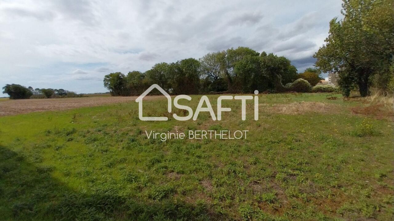 terrain  pièces 1102 m2 à vendre à Villiers-en-Plaine (79160)