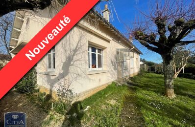 vente maison 152 600 € à proximité de Saint-Maurice-la-Clouère (86160)