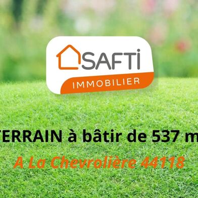 Terrain 537 m²