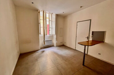 location appartement 550 € CC /mois à proximité de Les Pennes-Mirabeau (13170)