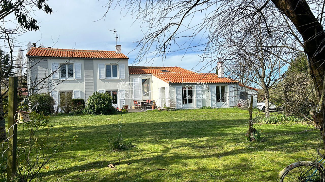 maison 6 pièces 178 m2 à vendre à Saint-Julien-de-Concelles (44450)