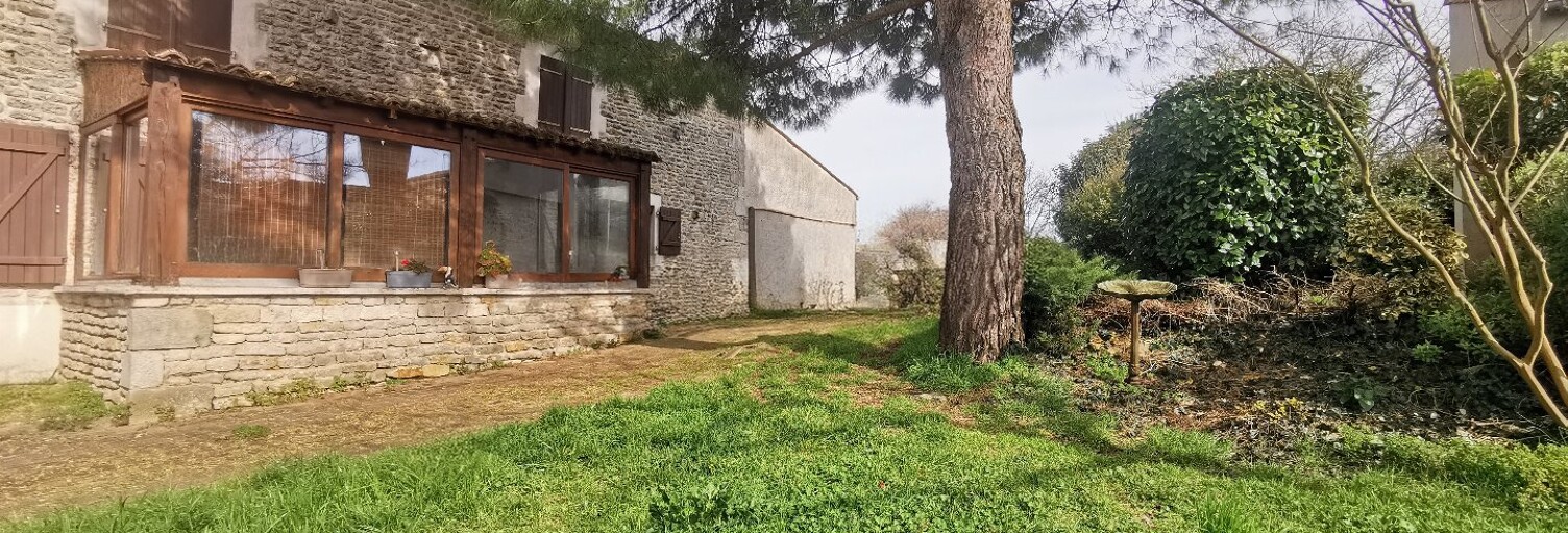 Maison 6 Pièces 213 m² à vendre à Saint-Pierre-le-Vieux (85420)