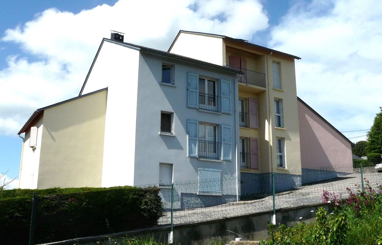 appartement 2 pièces 56 m2 à louer à Villefranche-de-Panat (12430)