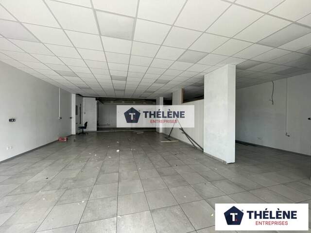 LOCAL COMMERCIAL à VENDRE — photo du bien