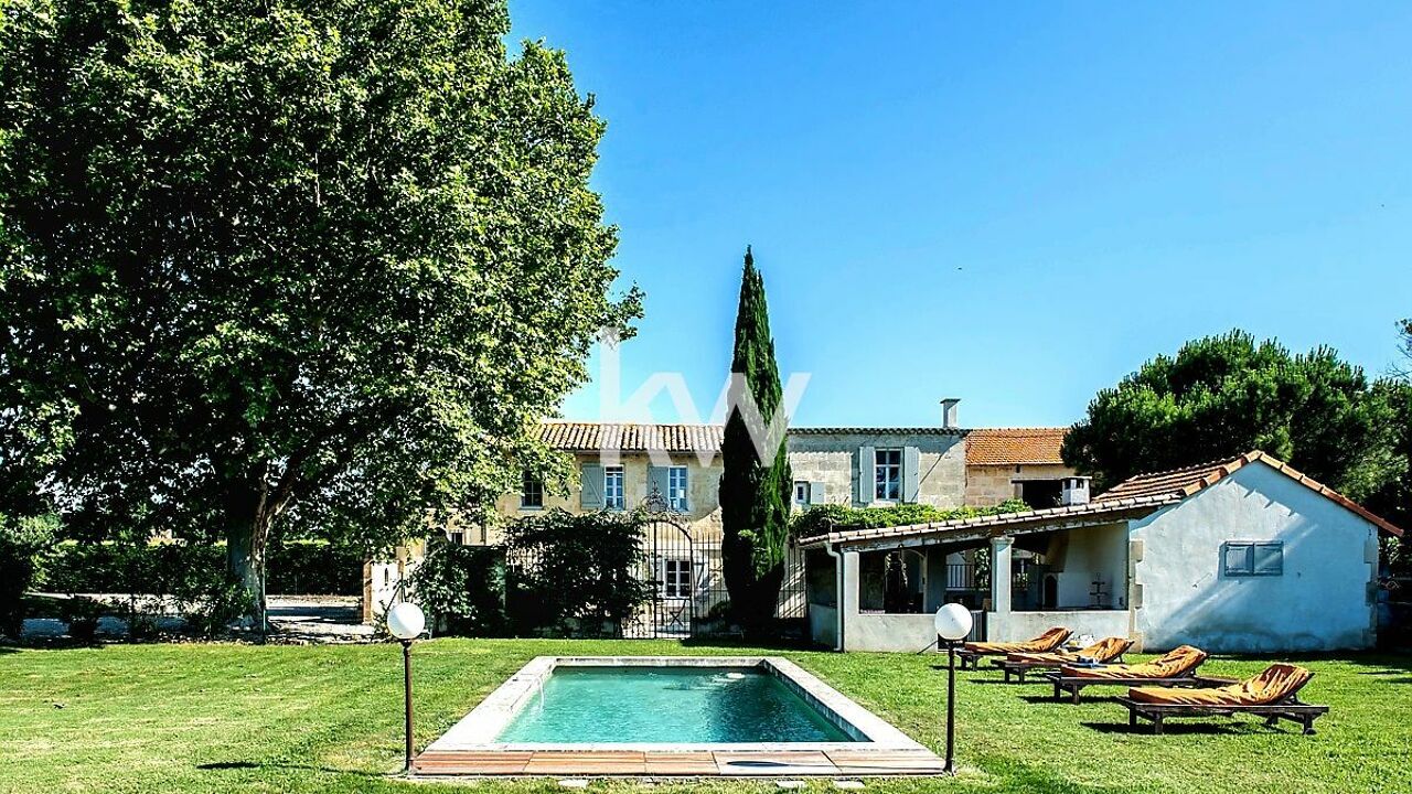 maison 6 pièces 230 m2 à vendre à Arles (13200)