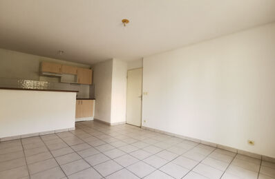 location appartement 600 € CC /mois à proximité de Ventenac-Cabardès (11610)