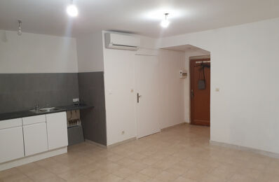 appartement 1 pièces 29 m2 à louer à Solliès-Pont (83210)