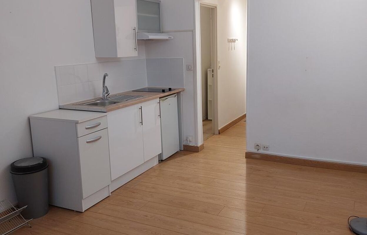 appartement  pièces 21 m2 à louer à Reims (51100)
