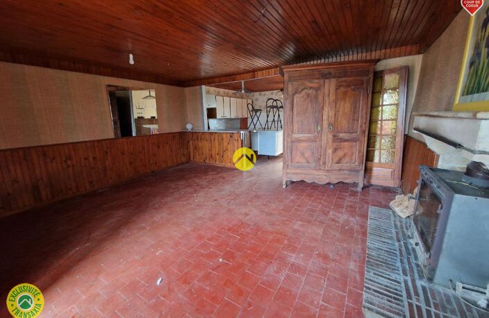 Maison dans village médiéval — photo 5