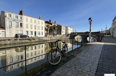 immeuble  pièces 221 m2 à vendre à Marans (17230)