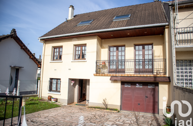 maison 8 pièces 172 m2 à vendre à Pontault-Combault (77340)