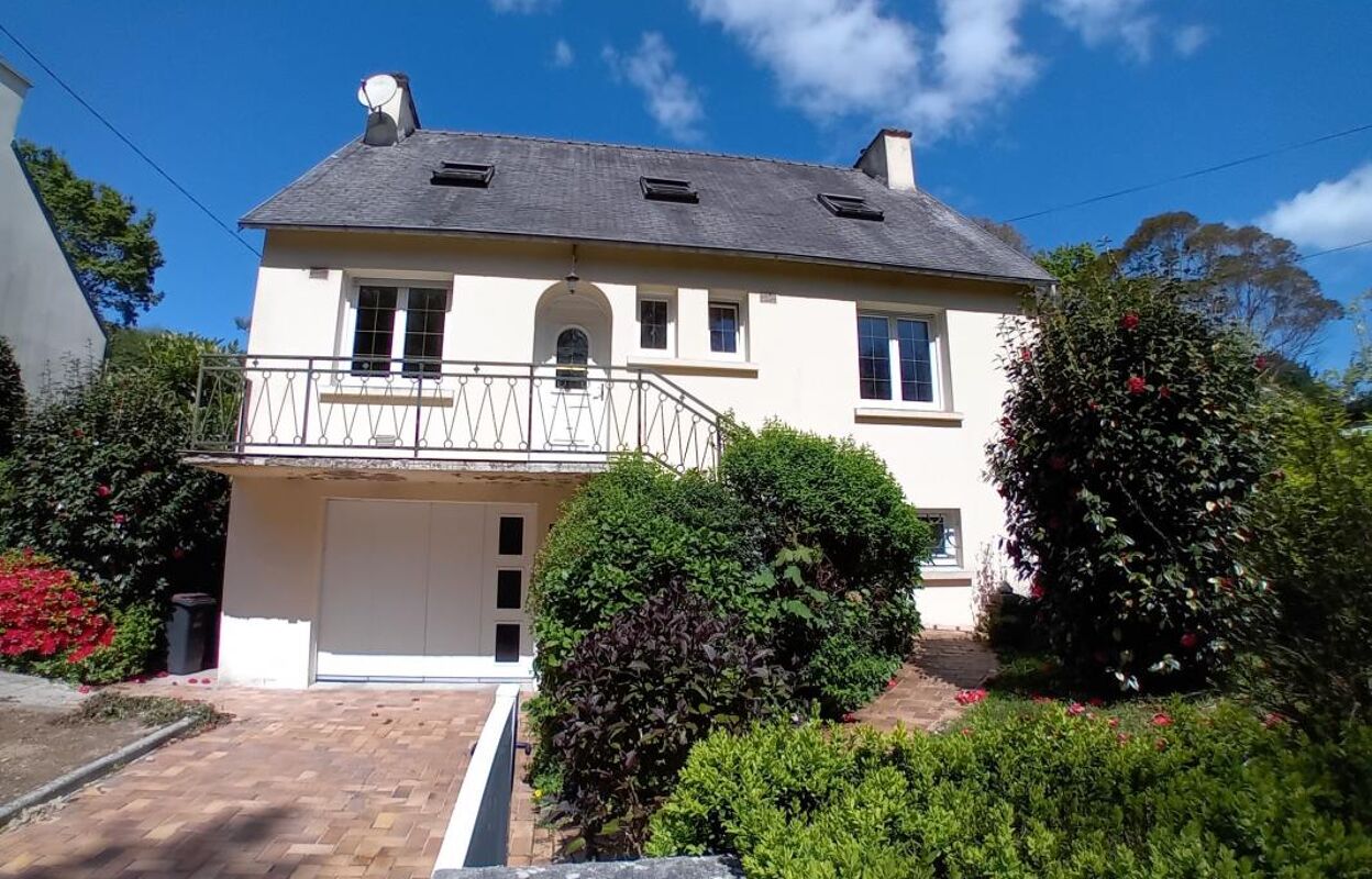 maison 5 pièces 166 m2 à vendre à Saint-Martin-des-Champs (29600)