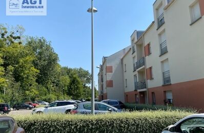 location appartement 560 € CC /mois à proximité de Velennes (60510)
