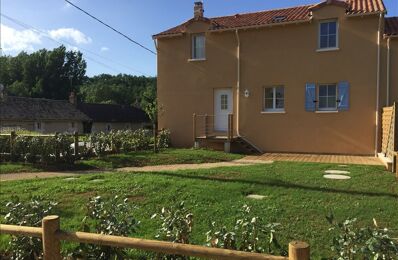 location maison 770 € CC /mois à proximité de Neuville-de-Poitou (86170)
