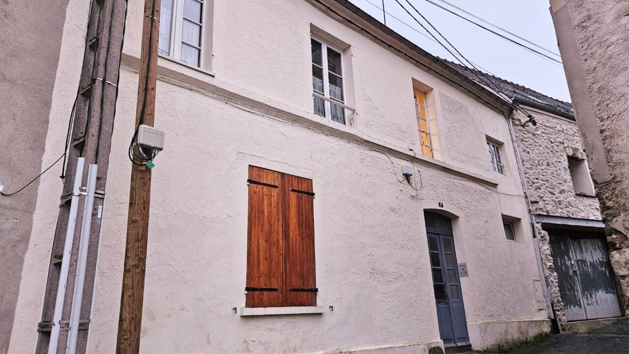 immeuble  pièces 210 m2 à vendre à Neuilly-Saint-Front (02470)