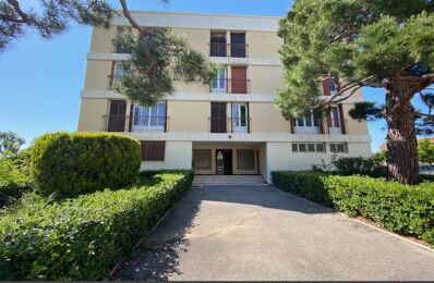 location appartement 910 € CC /mois à proximité de Auriol (13390)