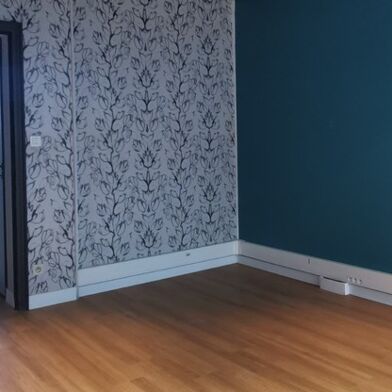 Commerce  295380 €