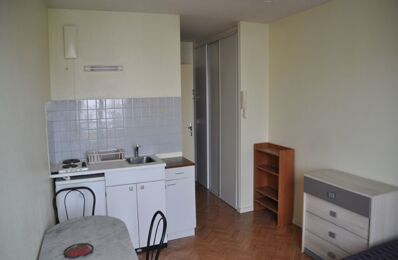 location appartement 380 € CC /mois à proximité de Ceyrat (63122)