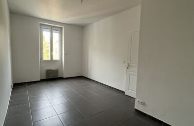 location appartement 570 € CC /mois à proximité de Berre-l'Étang (13130)