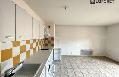appartement 2 pièces 35 m2 à louer à Salon-de-Provence (13300)