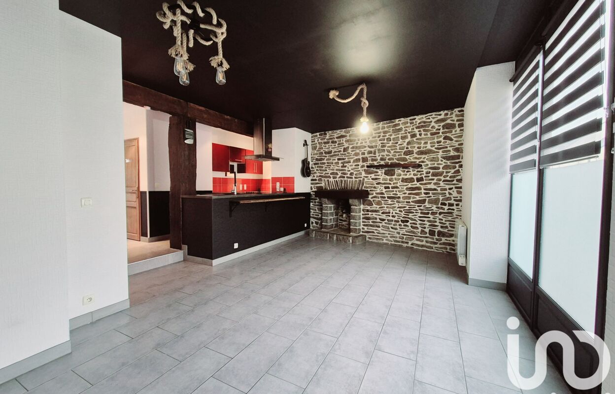 appartement 3 pièces 55 m2 à vendre à Fougères (35300)