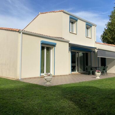 Maison 4 pièces 121 m²