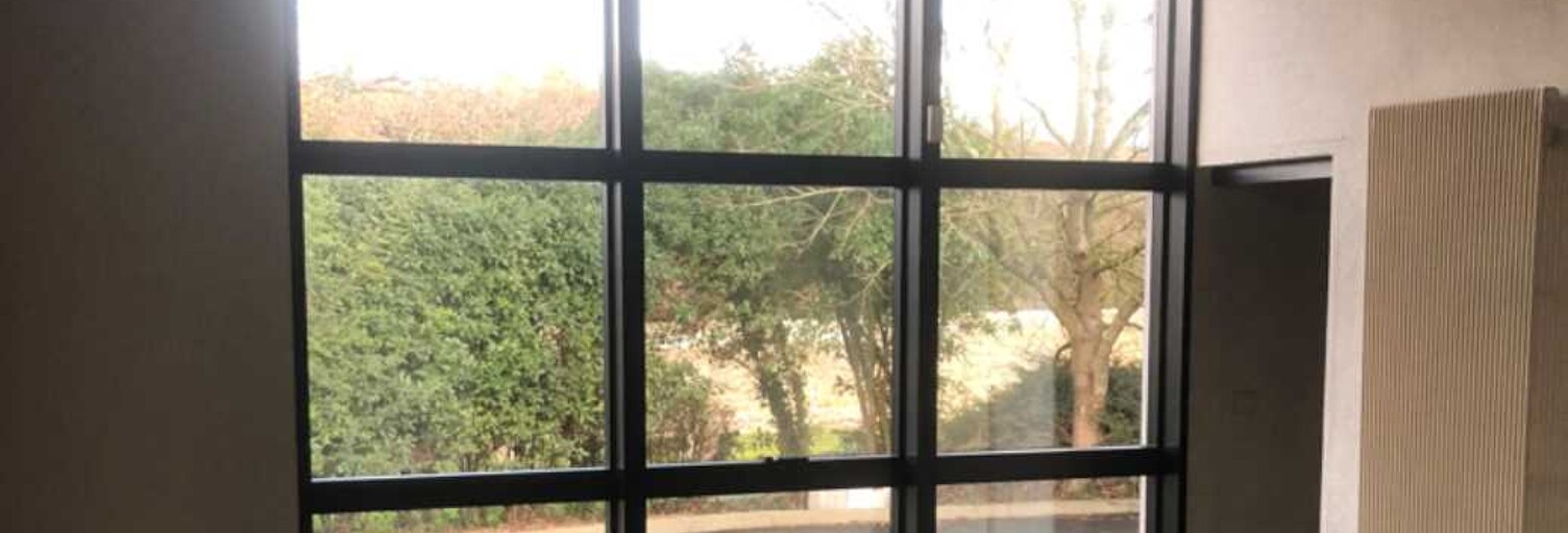 Commerce  310 m² à louer à Langueux (22360)