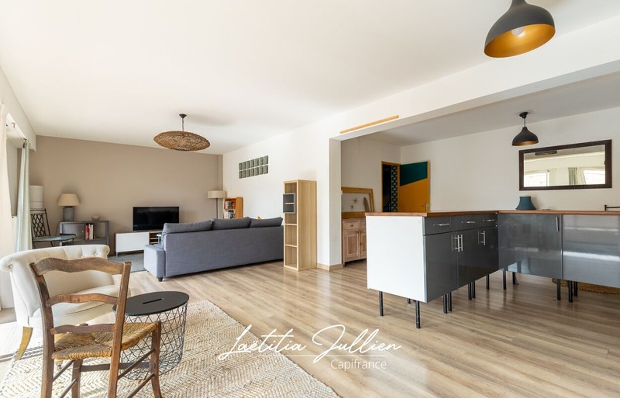 appartement 4 pièces 88 m2 à vendre à Marseille 5 (13005)
