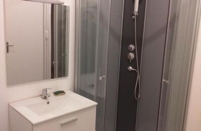 location appartement 642 € CC /mois à proximité de Le Houlme (76770)