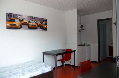 location appartement 395 € CC /mois à proximité de Saint-Julien-les-Villas (10800)