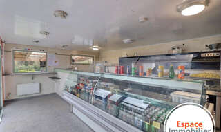 Commerce  50 m² à vendre à Lieu-Saint-Amand (59111)