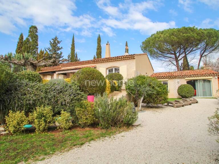 Magnifique villa de plain-pied avec dépendance — photo 1