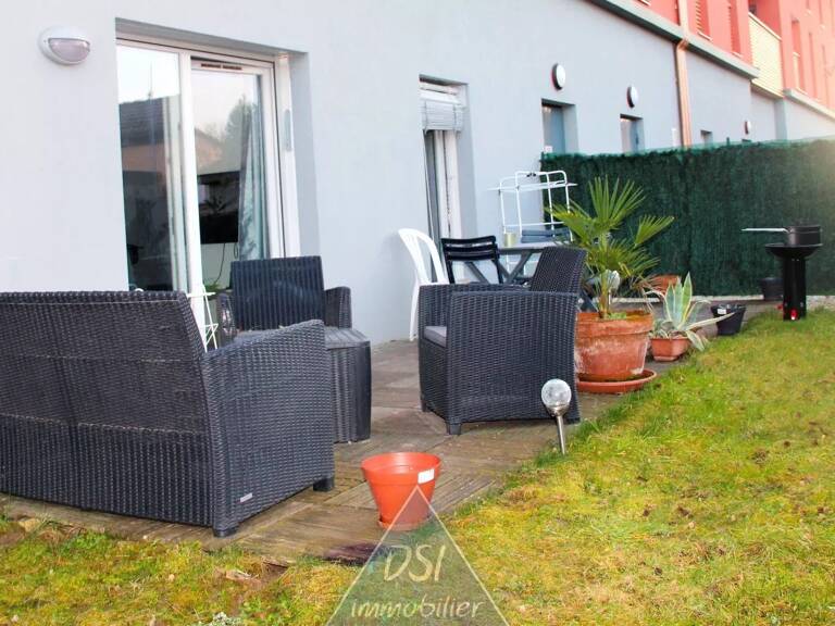 TRAMOYES - Appartement T2 avec jardin et garage double — photo 1