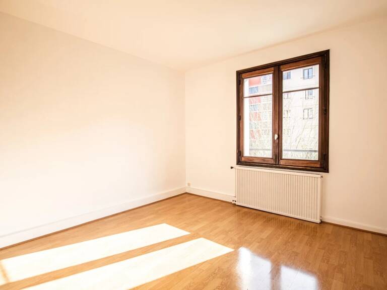 VILLEURBANNE RESIDENCE LE STADIUM - T3 56m² avec parking - cave et loggia — photo 1