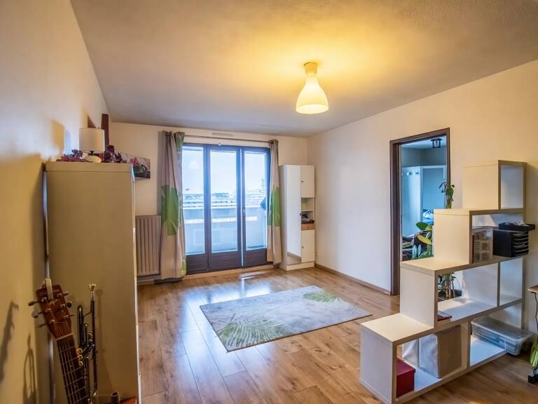 VILLEURBANNE - proximité du parc TETE D'OR - GRAND T2 de 53 m² - Balcon - Cave — photo 1