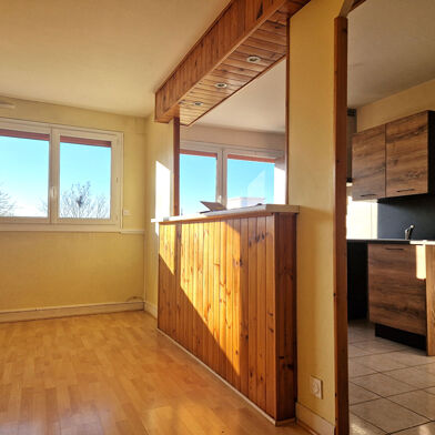 Appartement 3 pièces 149170 €