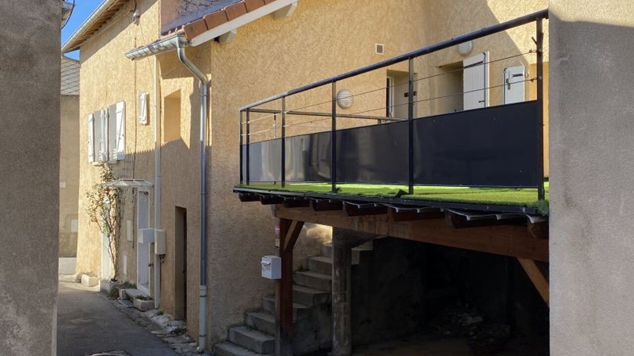 maison 5 pièces 111 m2 à vendre à La Bâtie-Neuve (05230)