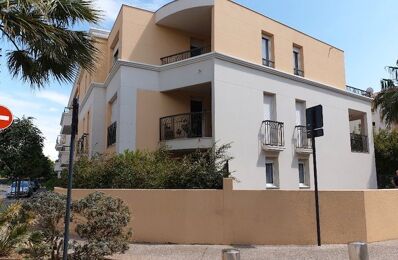 location appartement 889 € CC /mois à proximité de Saint-Mandrier-sur-Mer (83430)