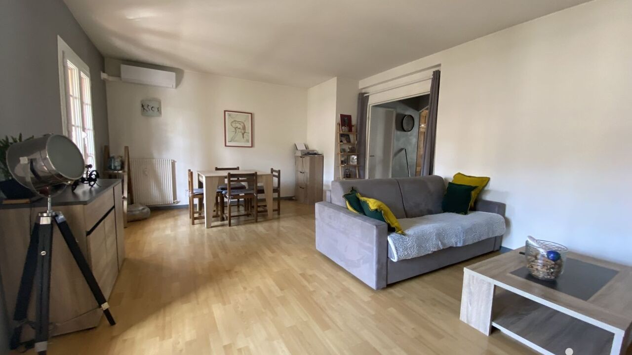 appartement 3 pièces 72 m2 à vendre à Le Beausset (83330)