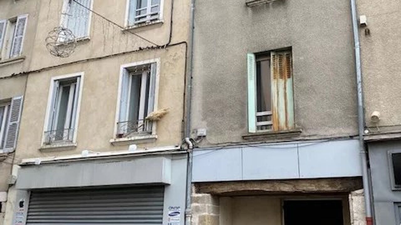 immeuble  pièces 207 m2 à vendre à Saint-Marcellin (38160)