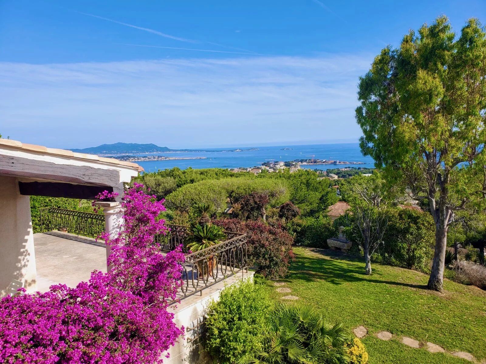 Villa / Maison 7 pièces  à vendre Bandol 83150