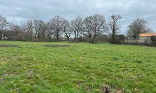 Terrain  6442 m² à vendre à Saint-Étienne-de-Mer-Morte (44270)