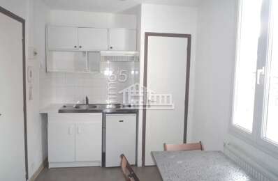 location appartement 300 € CC /mois à proximité de Saint-Martin (65360)