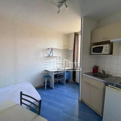 Appartement 1 pièce 14 m²